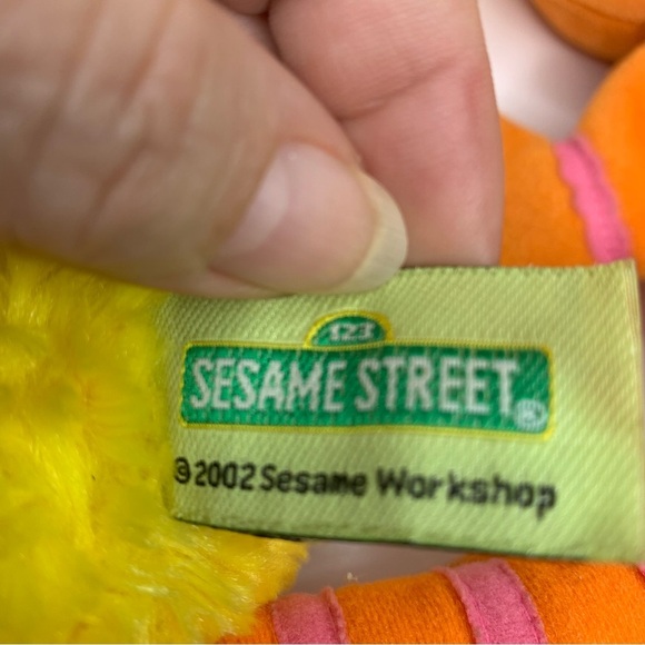 Sesame Street plush bundle- Earnie- Big bird -Zoe - Picture 10 of 14